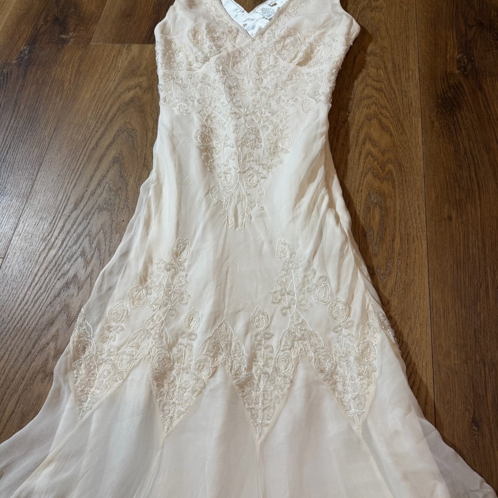 Vintage 100% Silk Beaded Dress Vintage Wedding Dress Vintage Silk Beaded Wedding - Picture 14 of 17